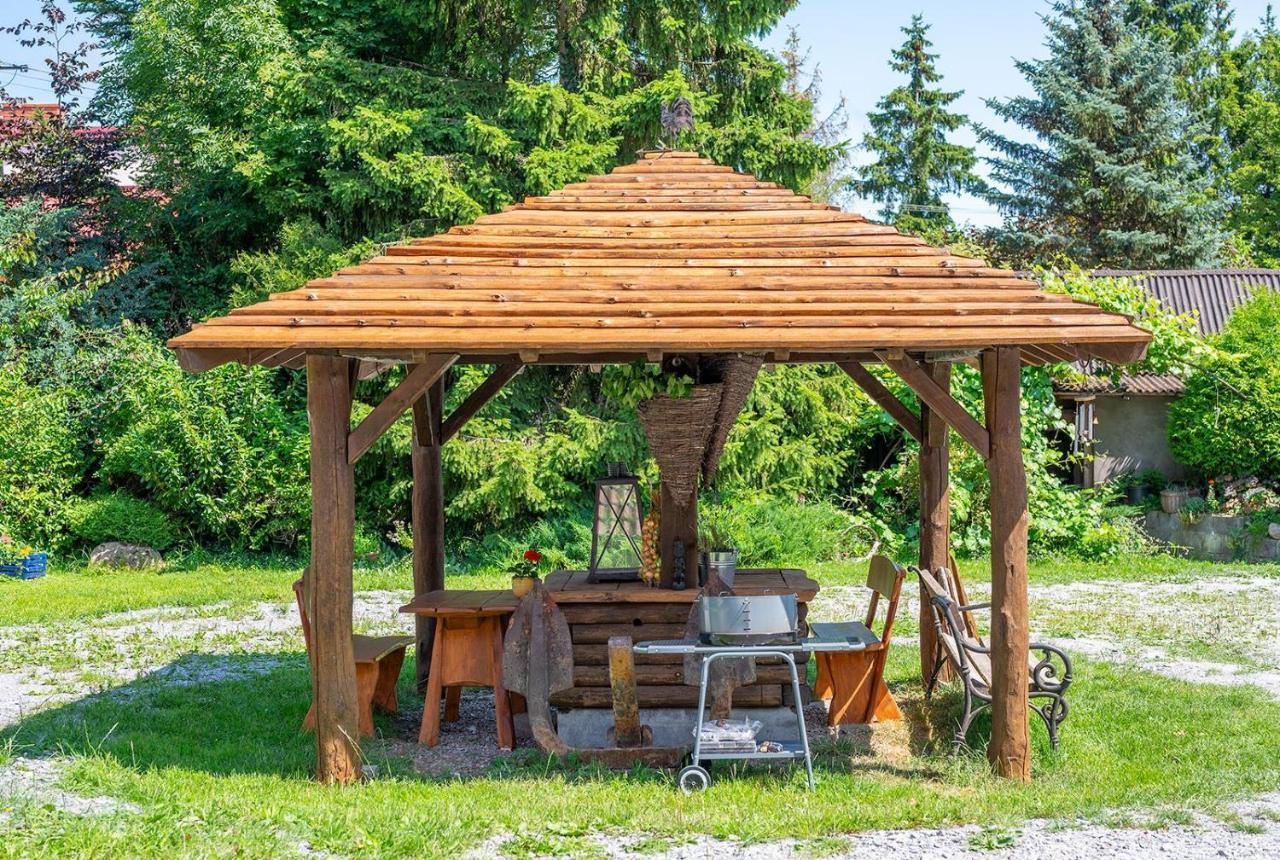 Apartamenty Stodola Jezierzany Exterior photo